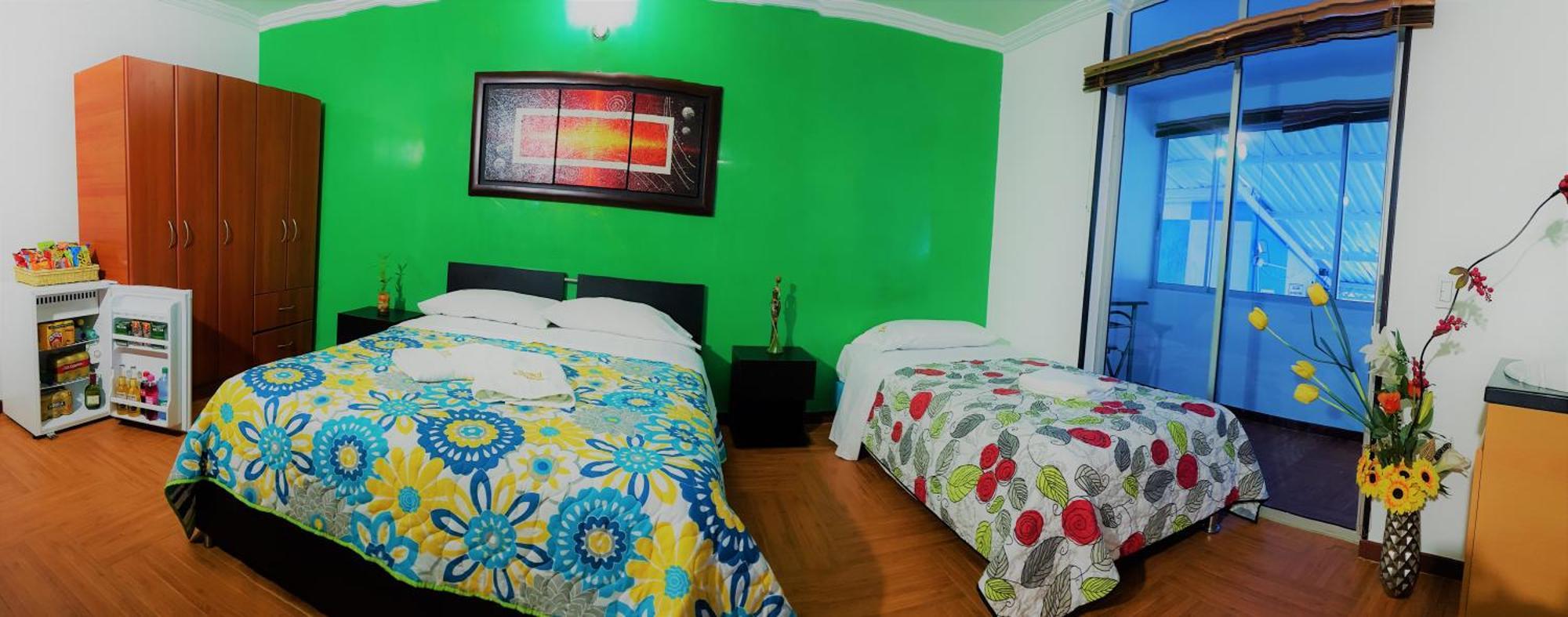 Barcelona 4* Chinauta